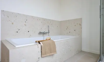 Deurne Eksterlaer Kijkwoning badkamer bad 