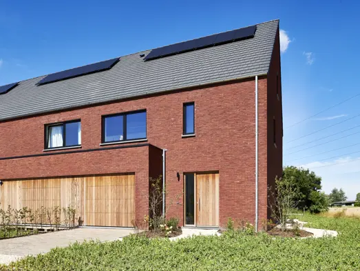 Moderne woning met rode steen