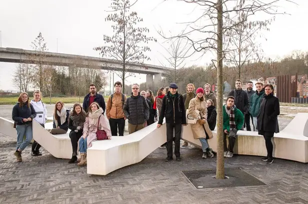 Rondleiding voor studenten op de 4 Fonteinen werf