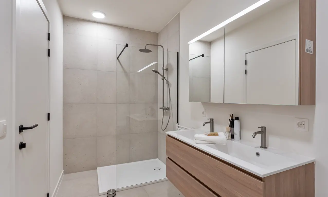 Kijkappartement Genk Bosart_2 slaapkamers_Gelijkvloers_Badkamer