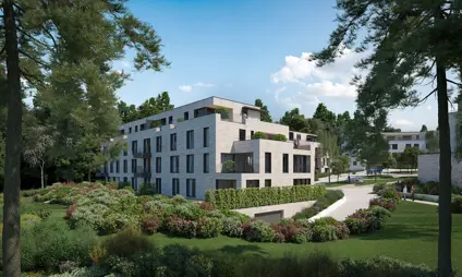 Tuin met appartementen op de achtergrond